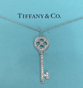 Where to Sell a Tiffany Necklace in New Orleans 